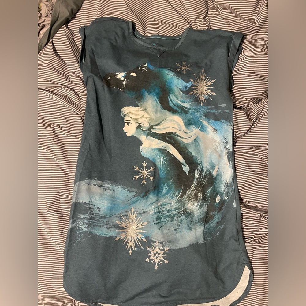 Disney Elsa nightgown